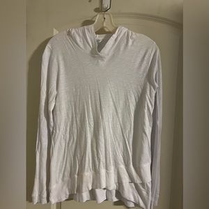 White quarter sleeve pull over with hood